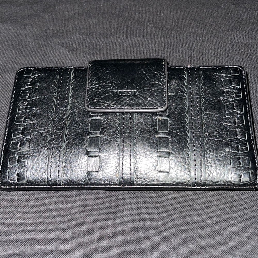 Fossil Wallet